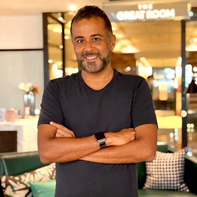 Chetan Bhagat profile image