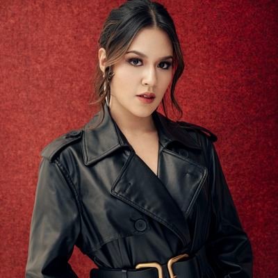 Raisa Andriana profile image
