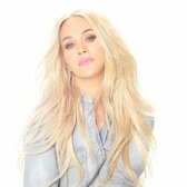 Carrie Underwood