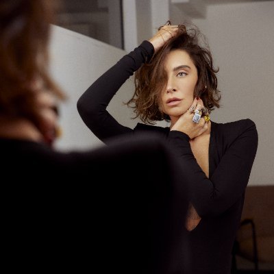 Sıla Gençoğlu profile image