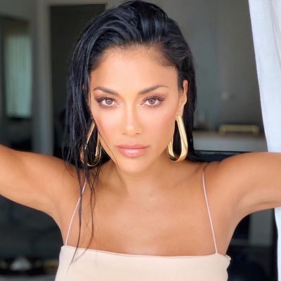 Nicole Scherzinger profile image