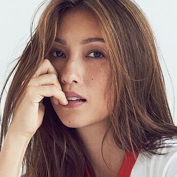 Solenn Heussaff profile image