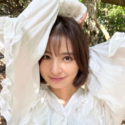 篠田麻里子 profile image