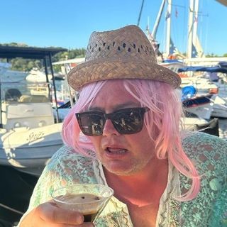 Alan Carr profile image