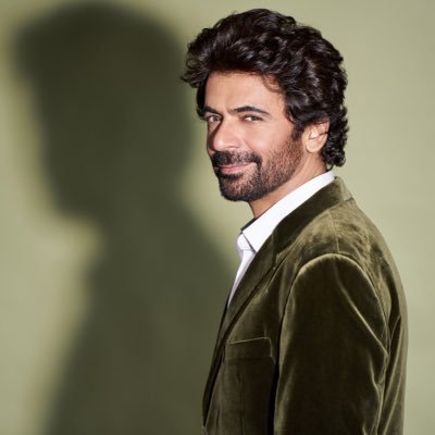 Sunil Grover profile image