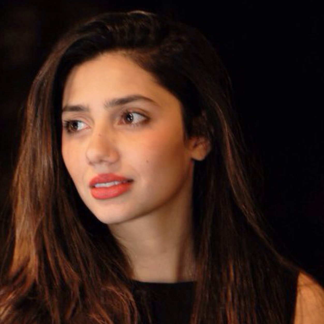 Mahira Khan profile image