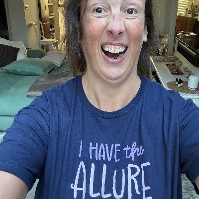 Miranda Hart profile image