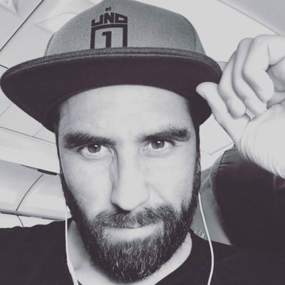 Claudio Bravo Muñoz profile image