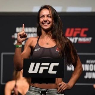 Amanda Ribas profile image