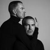 DSQUARED2