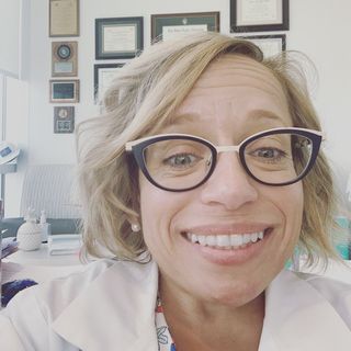 Jennifer Arnold profile image