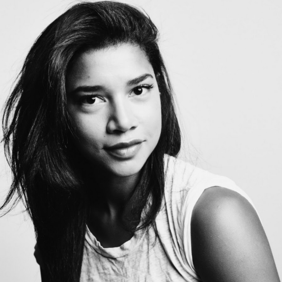 Hannah Bronfman profile image