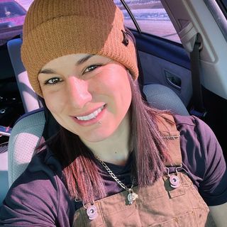 Raquel Pennington profile image