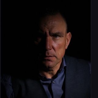 Vinnie Jones profile image