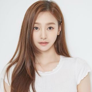 일레인 ELAINE 黄苑玲 profile image