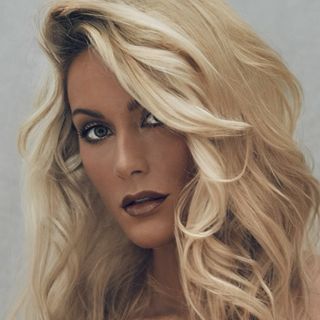 Cassie De Pecol profile image