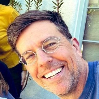 Ed Helms profile image