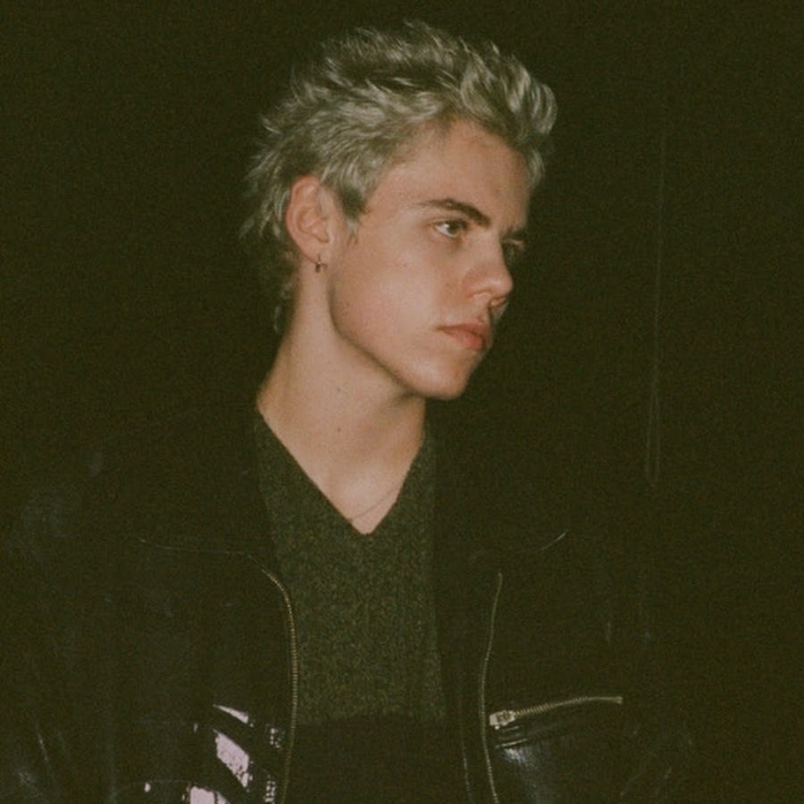The Kid LAROI. profile image