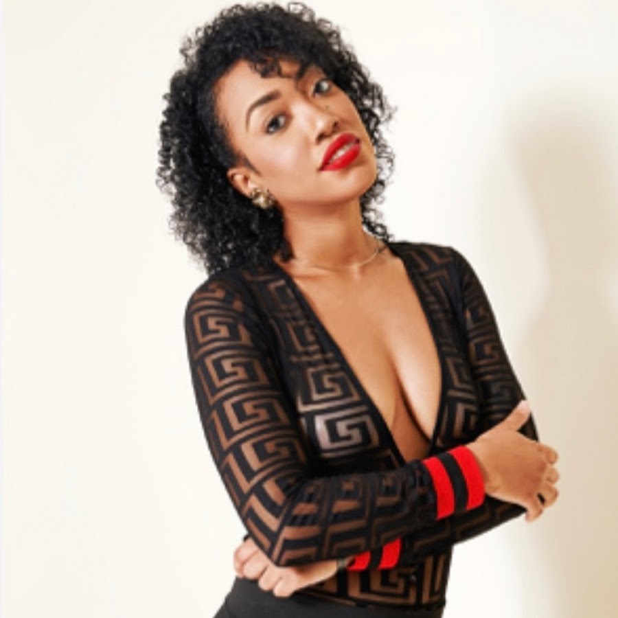 Eva Evans profile image